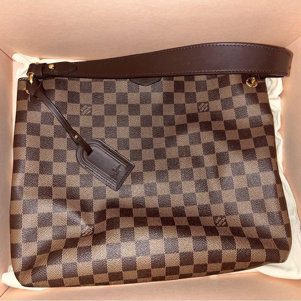 Authentic Louis Vuitton Graceful PM in Damier Ebene.